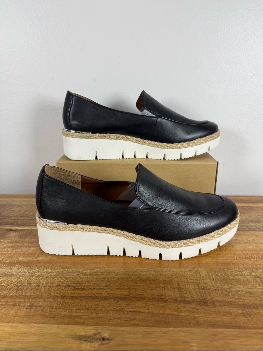 Franco Sarto Black Leather Slip-on White Platform Loafer Size 10
